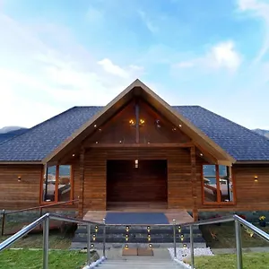 vrindhavan-farm-suites.kerala-hotels.net/